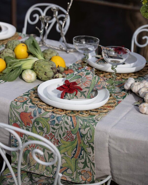 Golden Lily WM bordslöpare (35x120 cm)