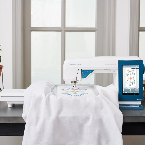 Husqvarna Viking Designer Sapphire 85 SE inkl. broderenhet